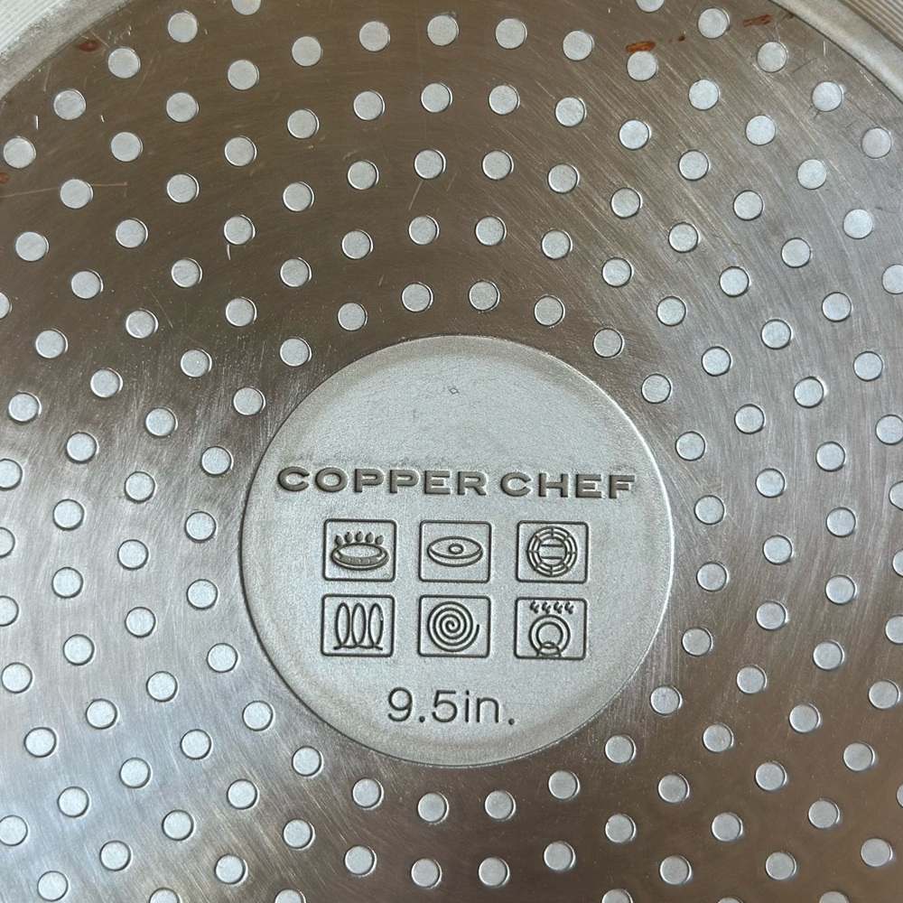 Copper Chef 9.5 in. Deep Square Skillet Frying Pan Steel Handle w Vented Lid - Picture 4 of 4